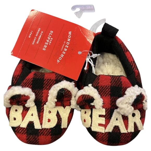 Infant Baby Christmas Holiday Slippers Size 0-3 Months Buffalo Plaid Red Black - Picture 2 of 5